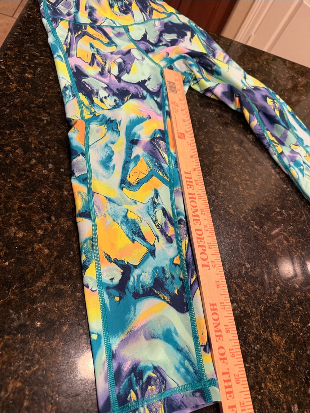 Tek Gear Capri High Rise Ultrastretch, Wicking, Compression Leggings NWT Size S - Picture 8 of 8